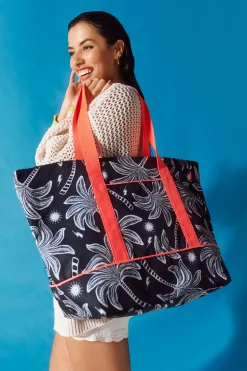 Women Scamp & Dude Black with Off White Palm Spring Weekender Bag