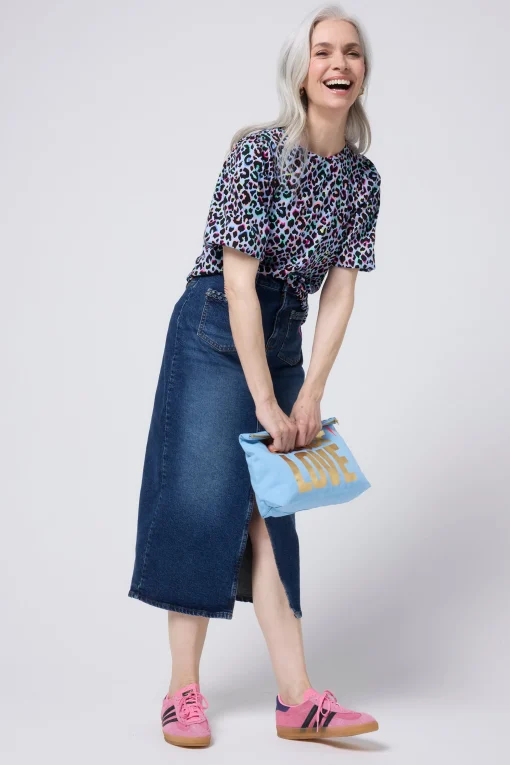 Women Scamp & Dude Light Blue with Rainbow Shadow Leopard Puff Sleeve T-Shirt