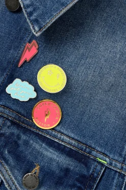 Women Scamp & Dude Pack of 4 Pin Badges