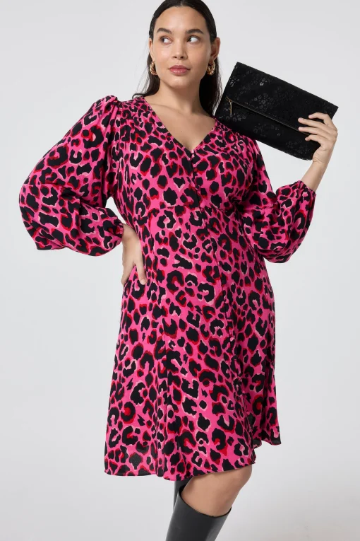 Women Scamp & Dude Pink with Red and Black Pop Leopard Blouson Sleeve Godet Short Dress