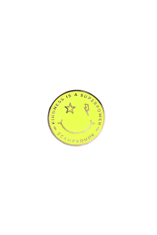 Women Scamp & Dude Yellow Smiley Pin Badge